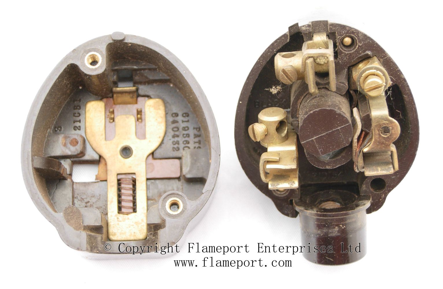 clix_plug_socket_inside.jpg