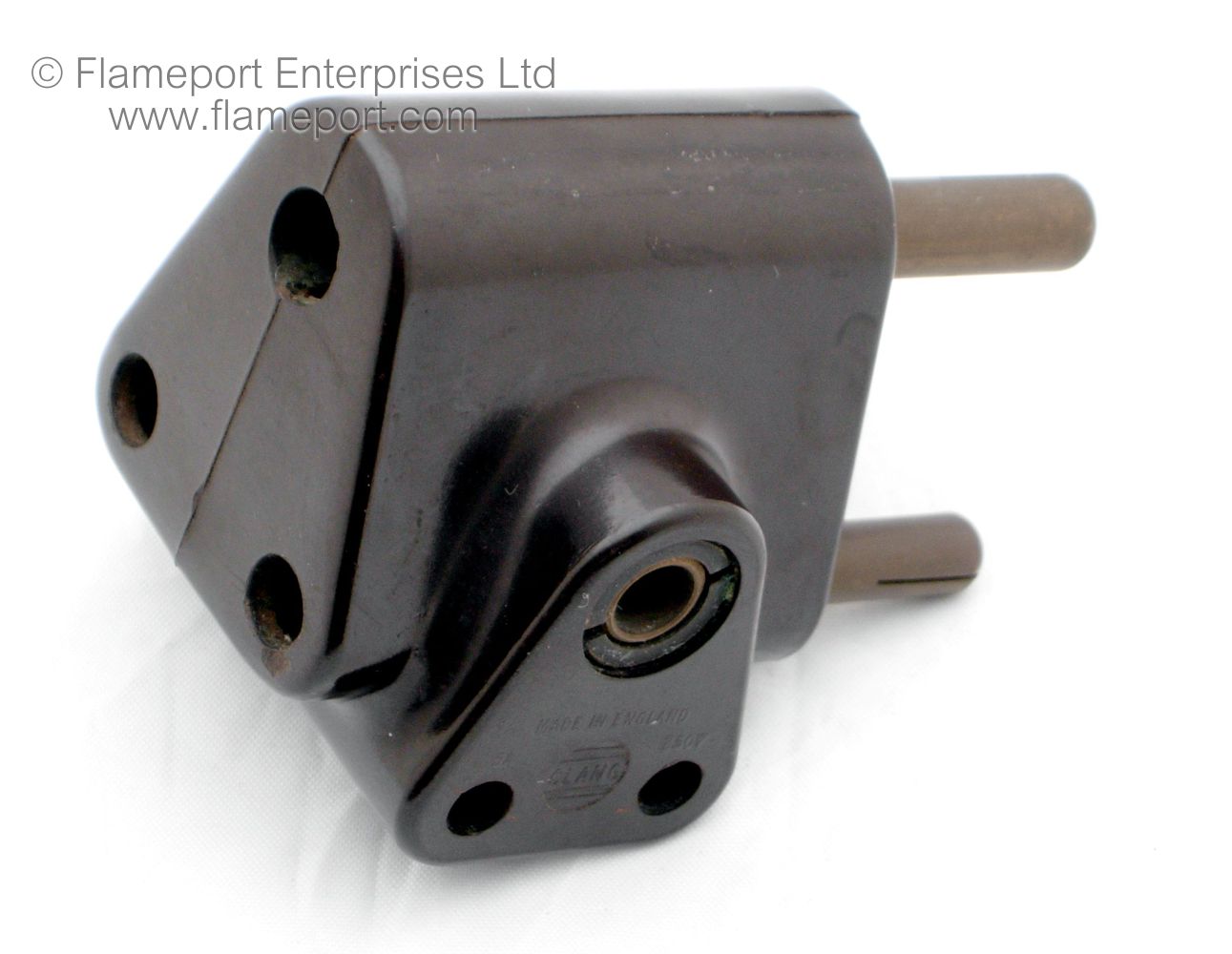 [Image: clang_15a_2x5a_adaptor_right.jpg]