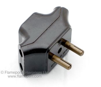 Clang brand triple 5A two pin adaptor
