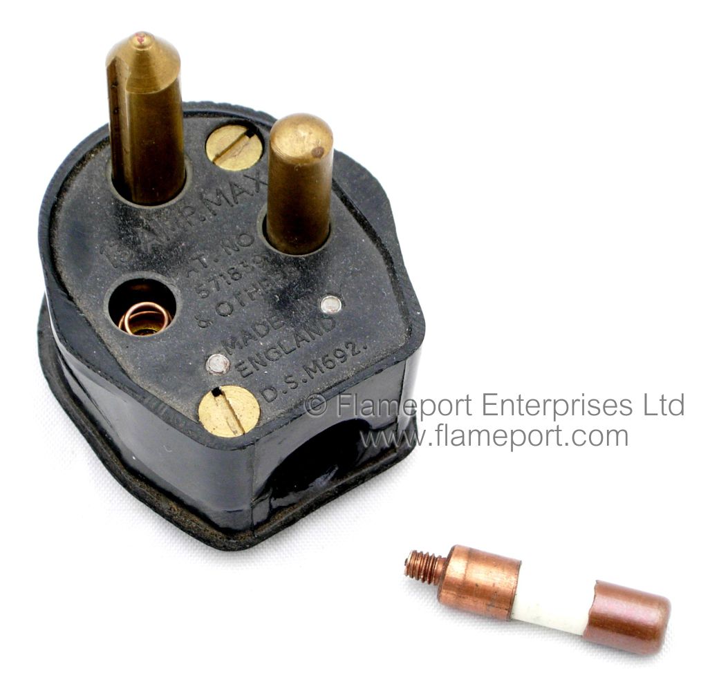 Dorman Smith fused plug and socket