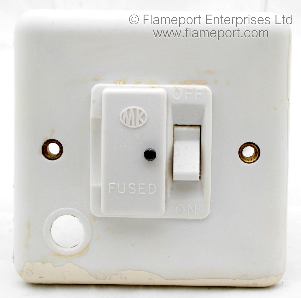 MK 6779 Switched Fused Spur wylex fuse box wiring 