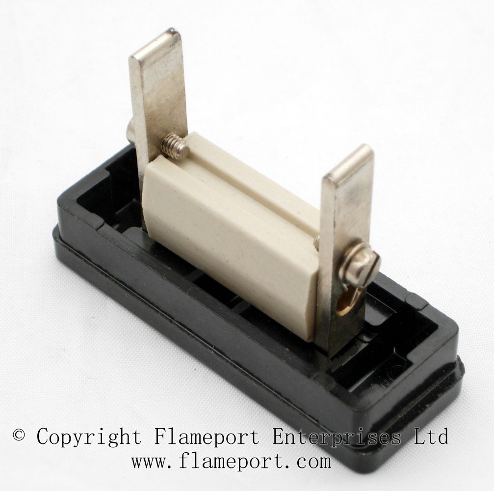MEMERA 3 Four way plastic rewireable fusebox ceramic fuses old box 