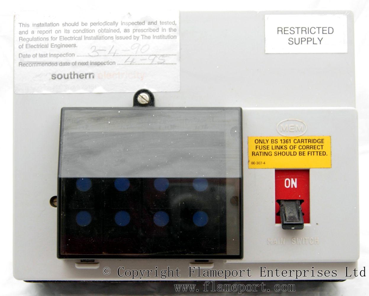 MEM 30 AMP CARTRIDGE FUSE HOLDER WITH BASE 30A MEMERA TESTED