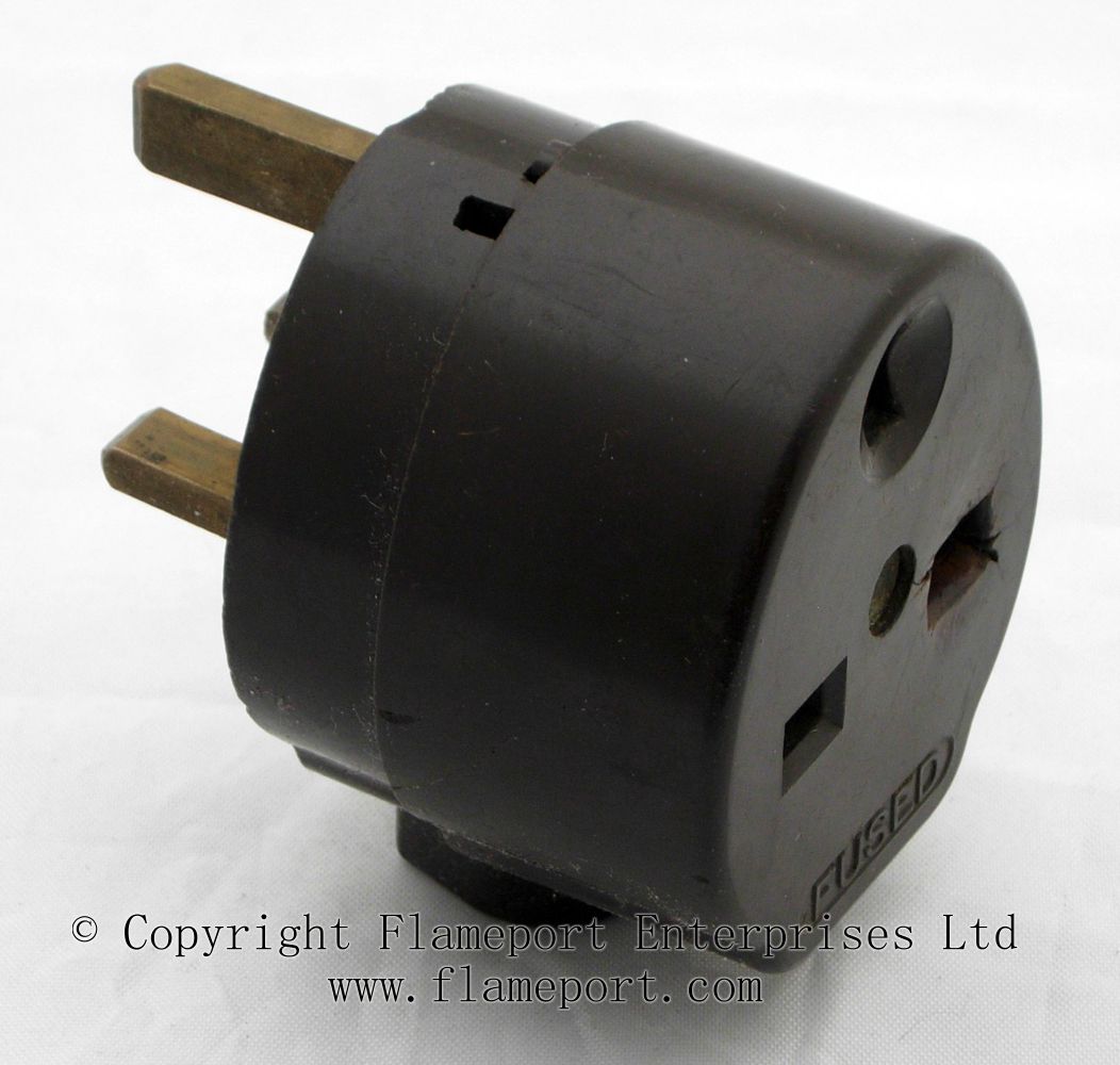 Clix 13 Plug with a socket in the back wiring a plug 
