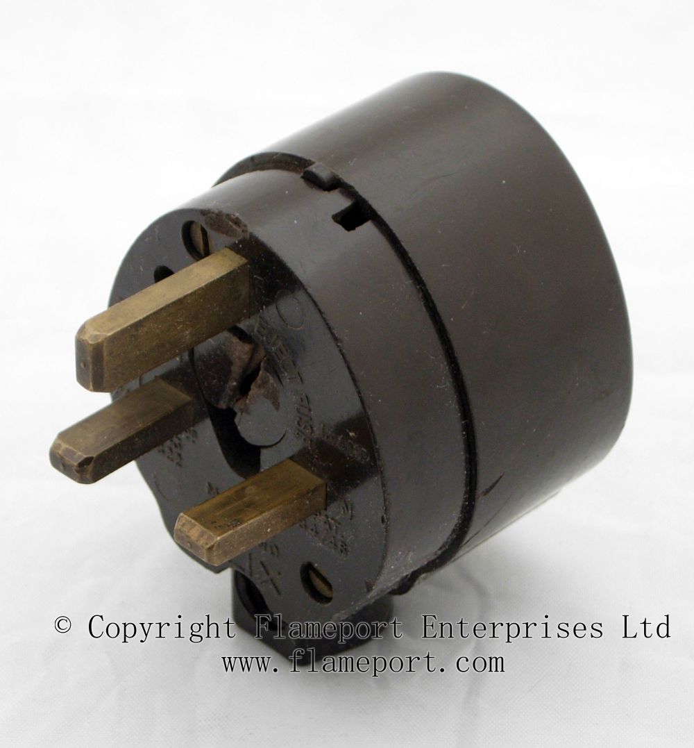 Clix 13 Plug with a socket in the back wiring a switched outlet 