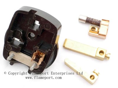Component parts of a 13A Walsall brand 13A plug