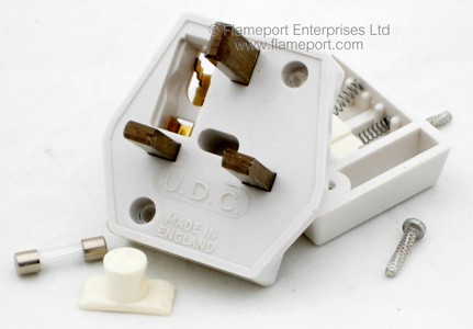 UDC shaver adaptor and incorrect glass fuse