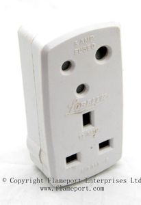 Lobilte 13A to 5A adaptor, front view