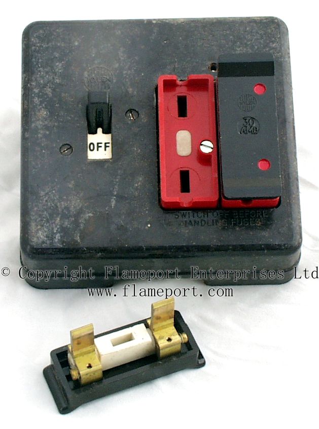 Wylex Standard brown plastic fuseboxes wylex fuse box manual 