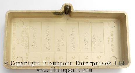 Wylex Standard fuseboxes, part 2 old wylex fuse box cover 