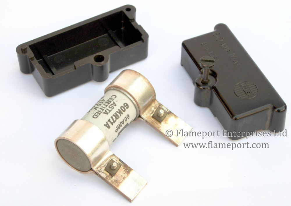 wylex one way 60a fusebox60a cartridge fuse and metal blades 60a cartridge fuse and 2 part plastic holder